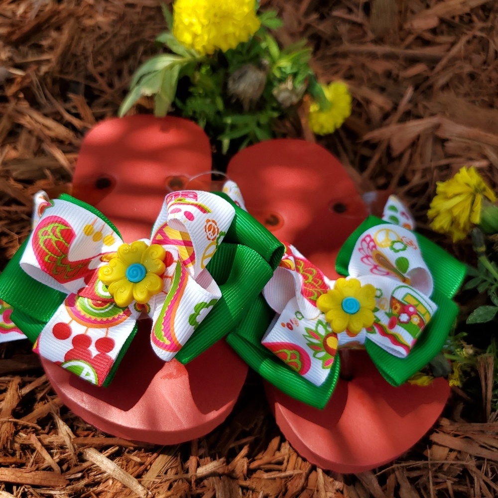 Custom designed toddler flip flops.